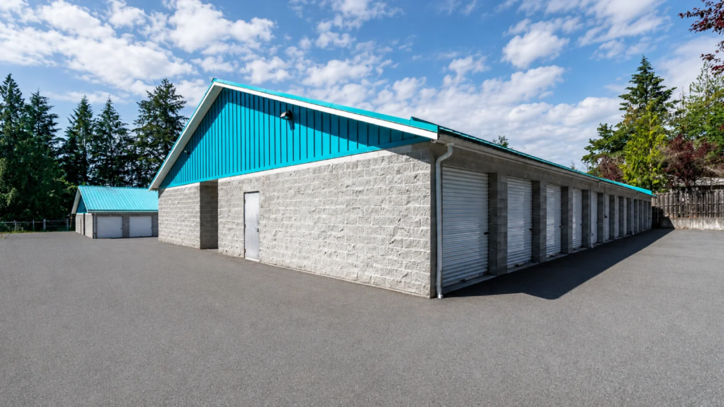 Pacific Rim Storage Nanaimo facility with secure heated self storage units and drive-up access in Nanaimo, BC.
